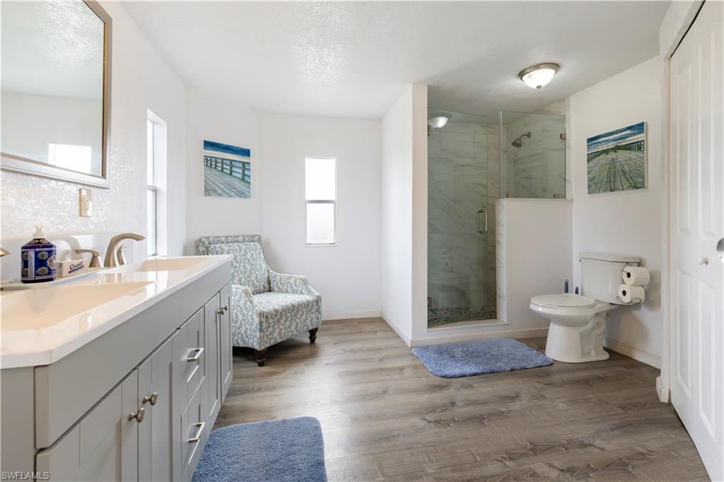 FLAGHOLE - Residential