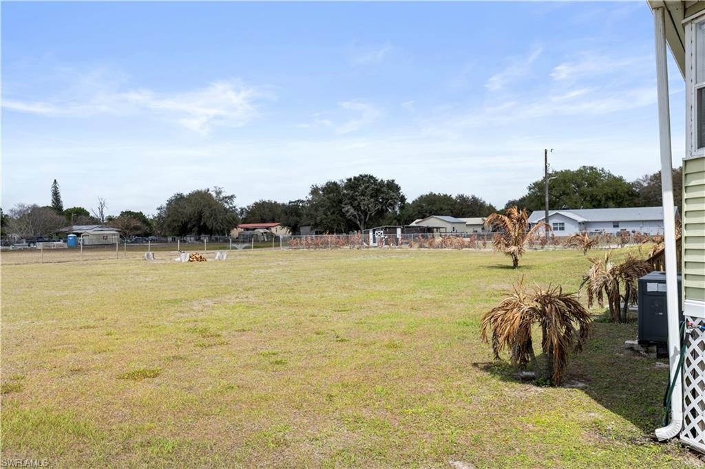 FLAGHOLE - Residential