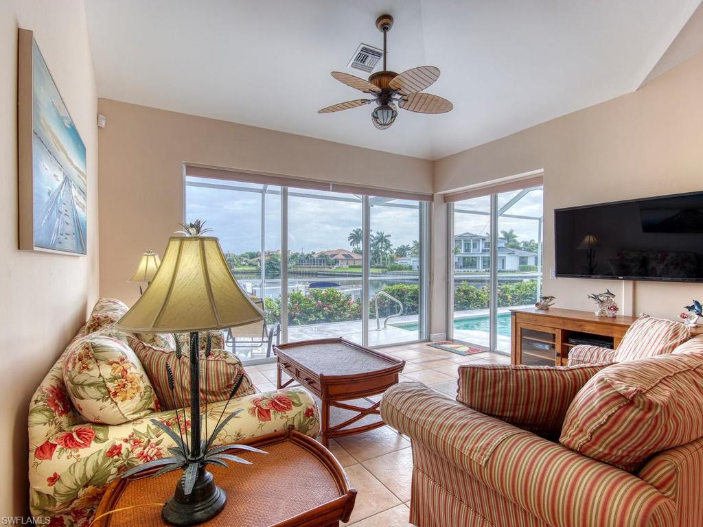 MARCO BEACH - Residential