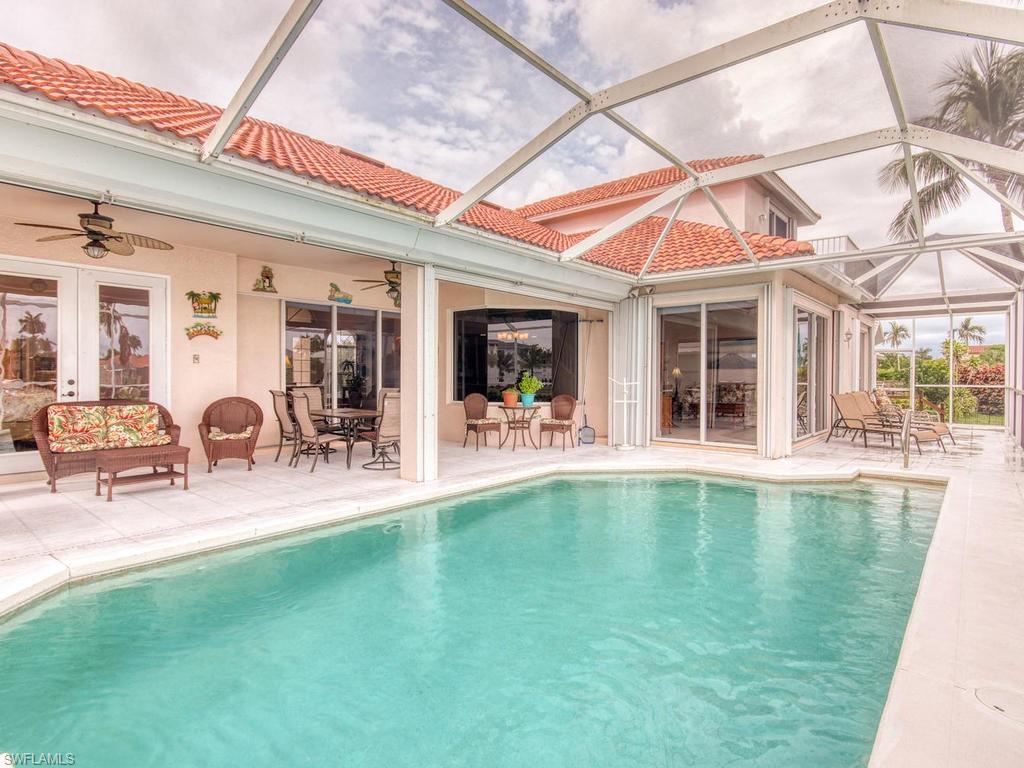 MARCO BEACH - Residential