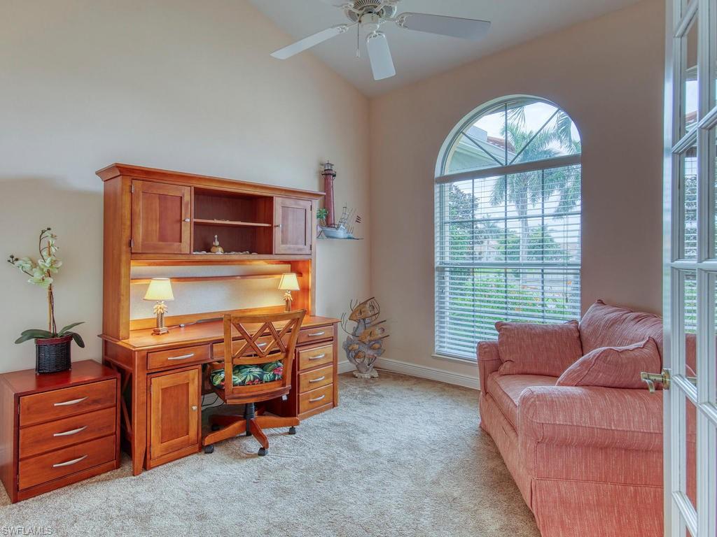 MARCO BEACH - Residential