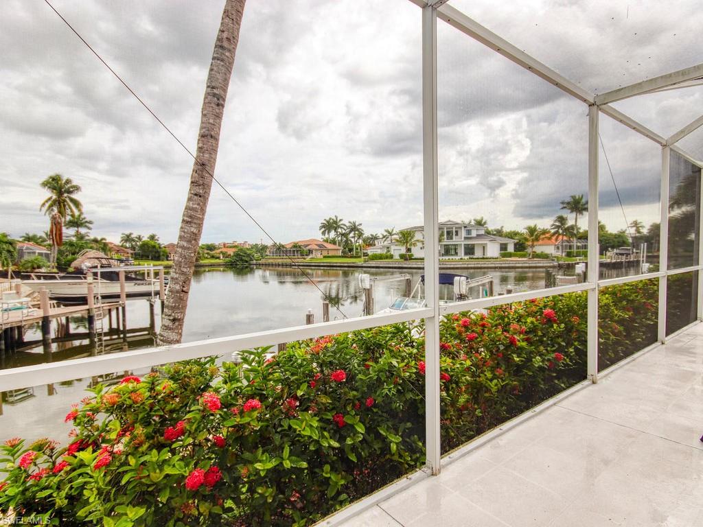 MARCO BEACH - Residential