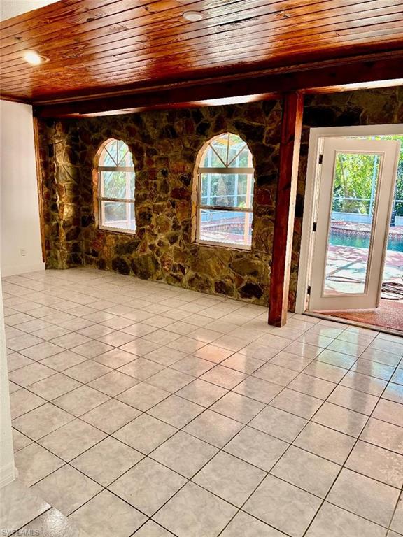 FORT MYERS - Residential