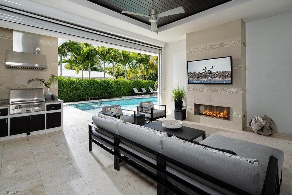 OLDE NAPLES - Residential