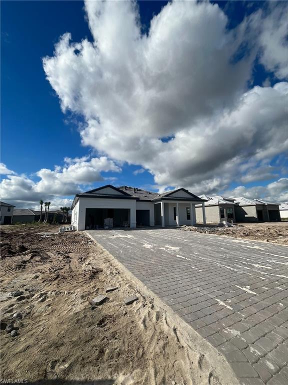 VERDANA VILLAGE - Residential