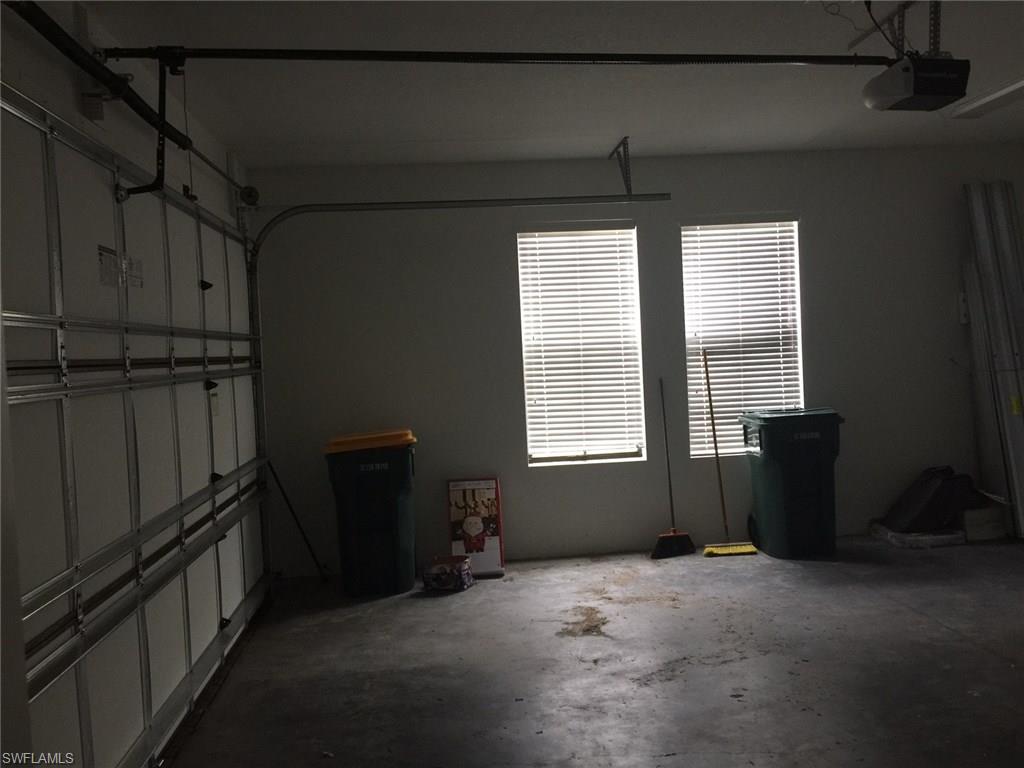 MAPLE RIDGE - Residential