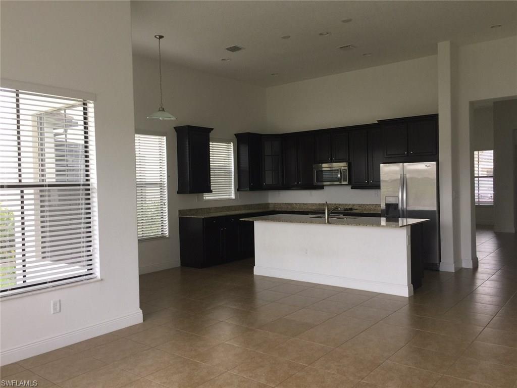 MAPLE RIDGE - Residential