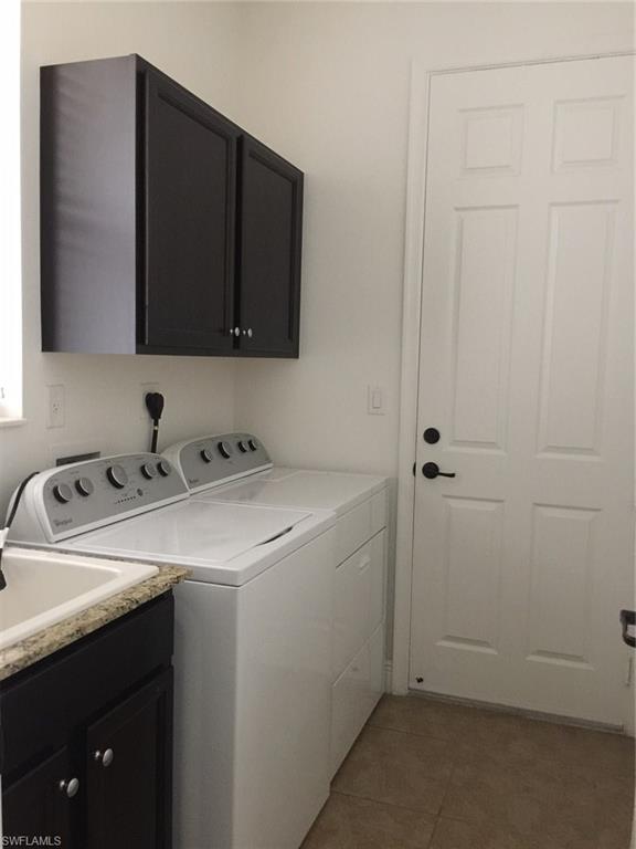 MAPLE RIDGE - Residential