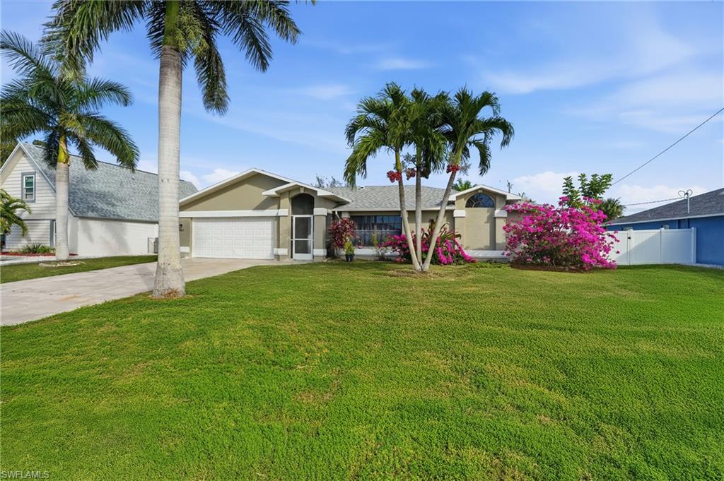 CAPE CORAL - Residential