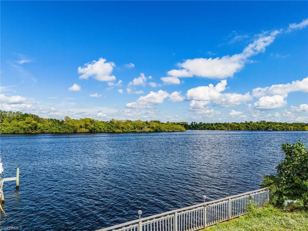 FORT MYERS SHORES - Land