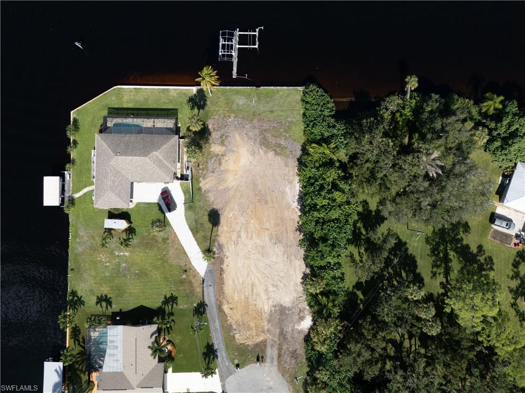 FORT MYERS SHORES - Land