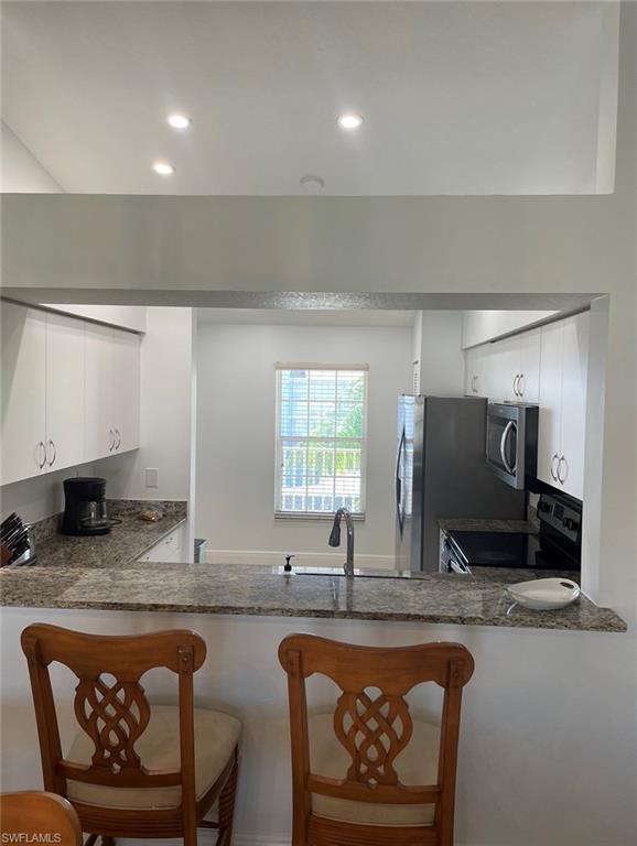 VICTORIA SHORES - Residential Lease