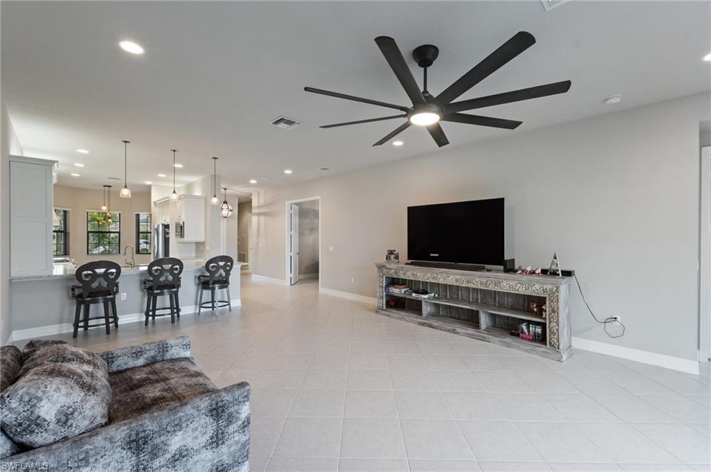 STONECREEK - Residential