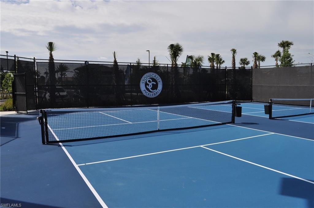 STONECREEK - Residential