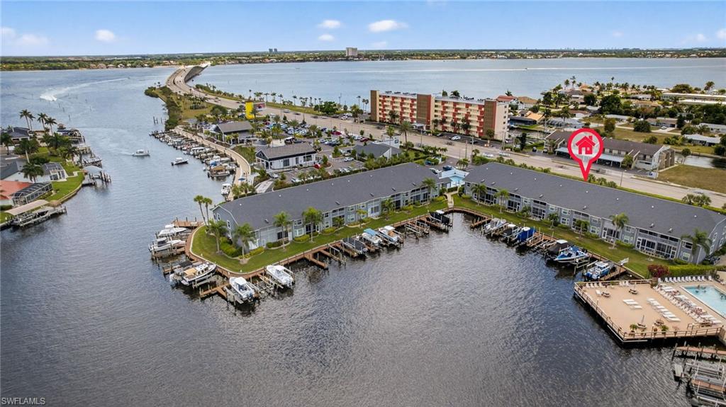 CLIPPER BAY VERANDAS CONDO - Residential