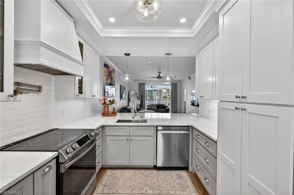 CLIPPER BAY VERANDAS CONDO - Residential