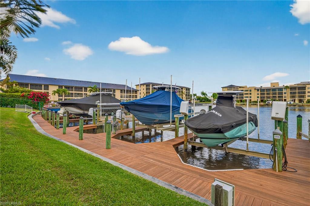 CLIPPER BAY VERANDAS CONDO - Residential