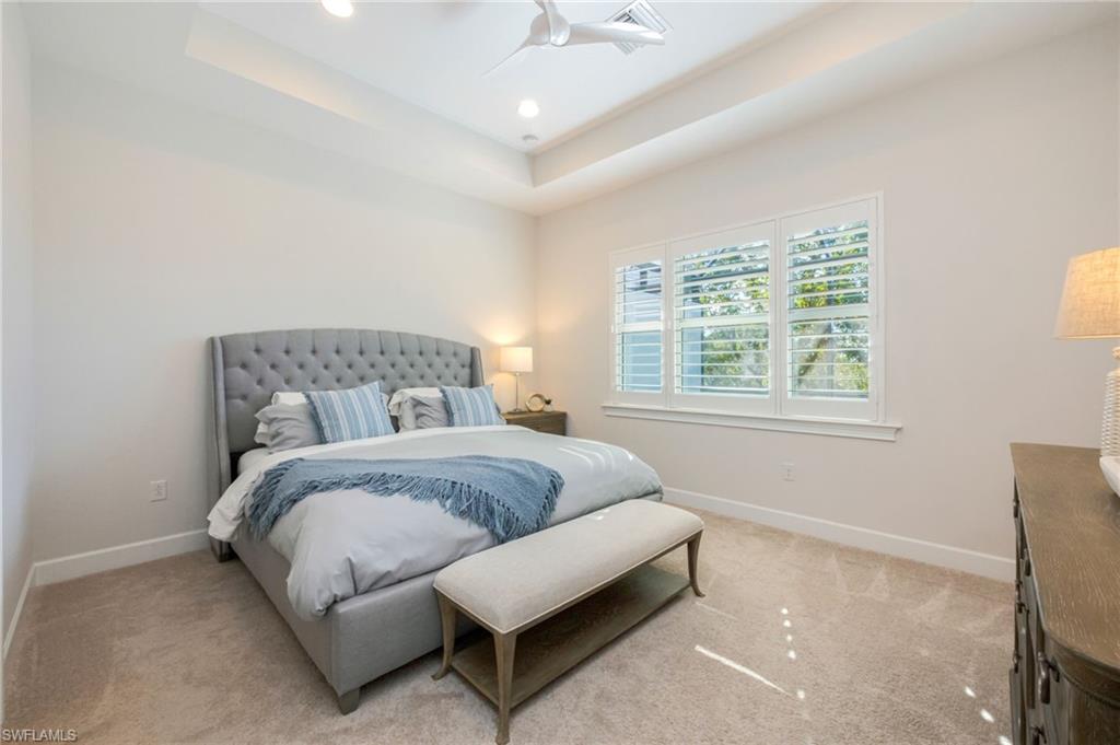 ISLES OF COLLIER PRESERVE - Residential