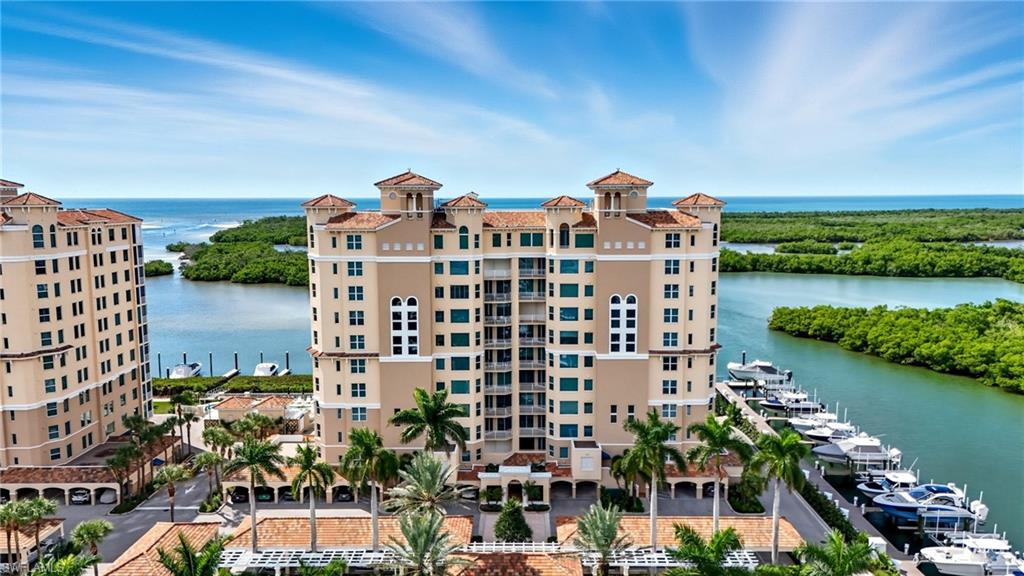 445 DOCKSIDE DR B202