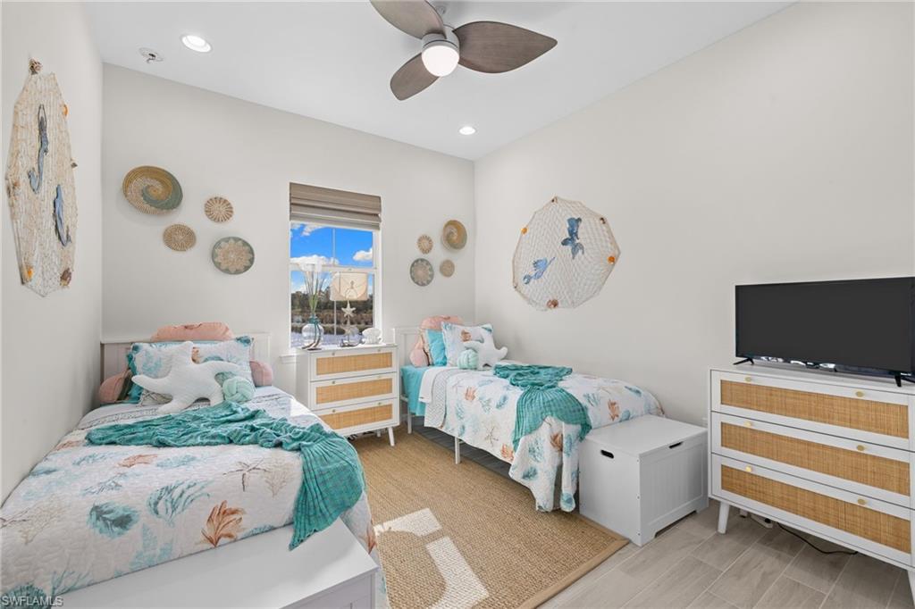 ISLES OF COLLIER PRESERVE - Residential