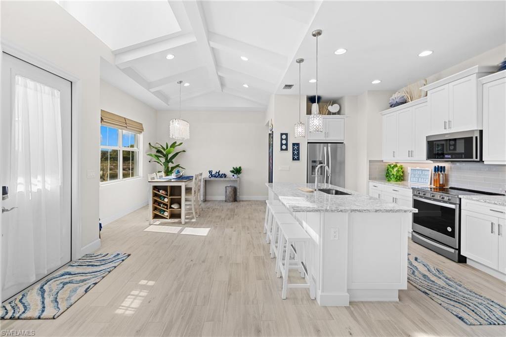 ISLES OF COLLIER PRESERVE - Residential