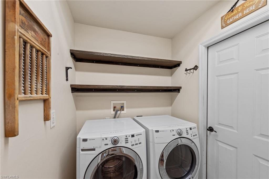 STONEYBROOK - Residential