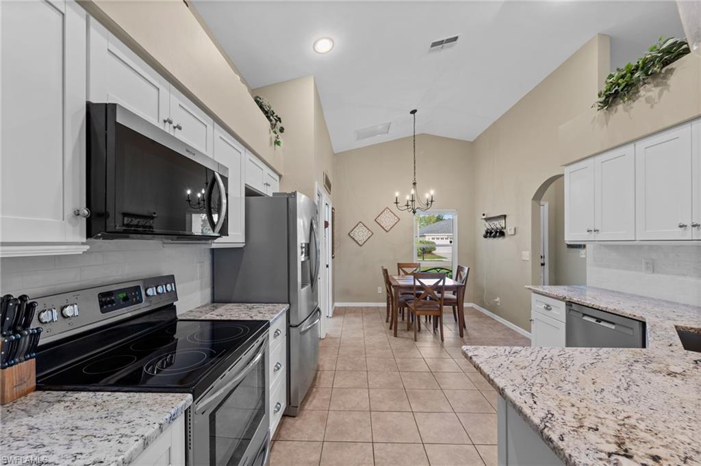 STONEYBROOK - Residential