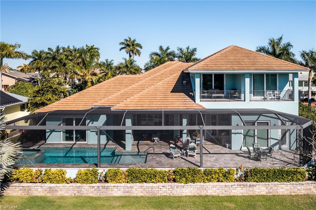 MARCO BEACH - Residential