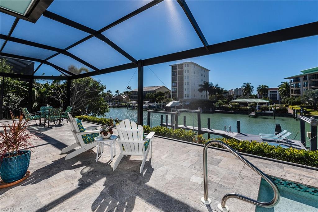 MARCO BEACH - Residential