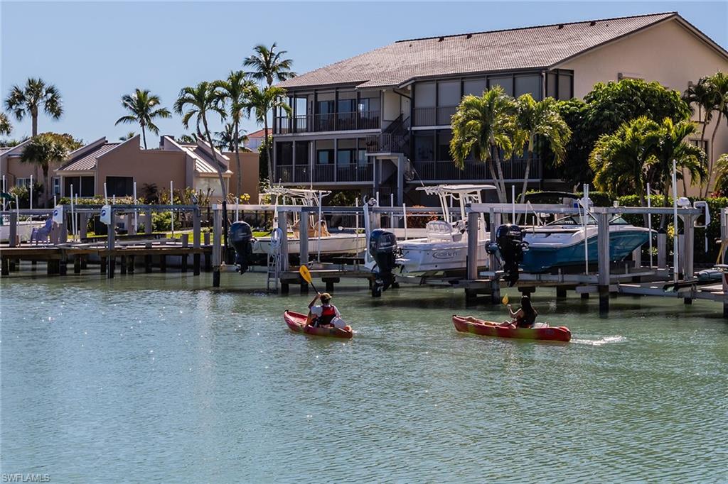 MARCO BEACH - Residential