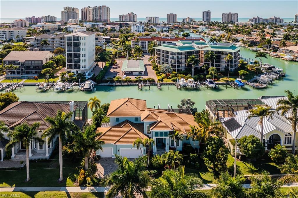 MARCO BEACH - Residential