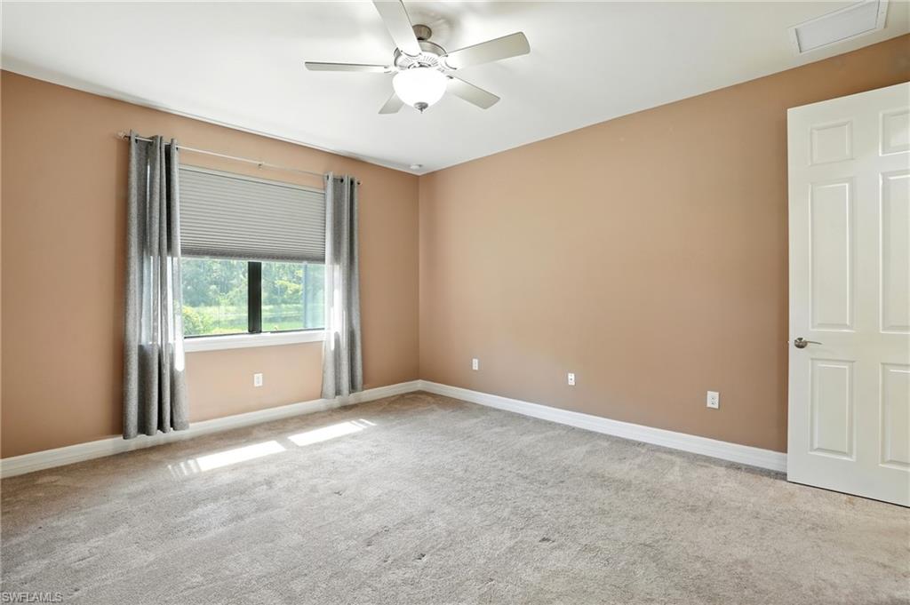 HAMPTON LAKES - Residential