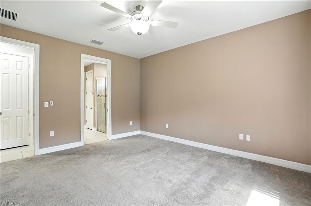 HAMPTON LAKES - Residential