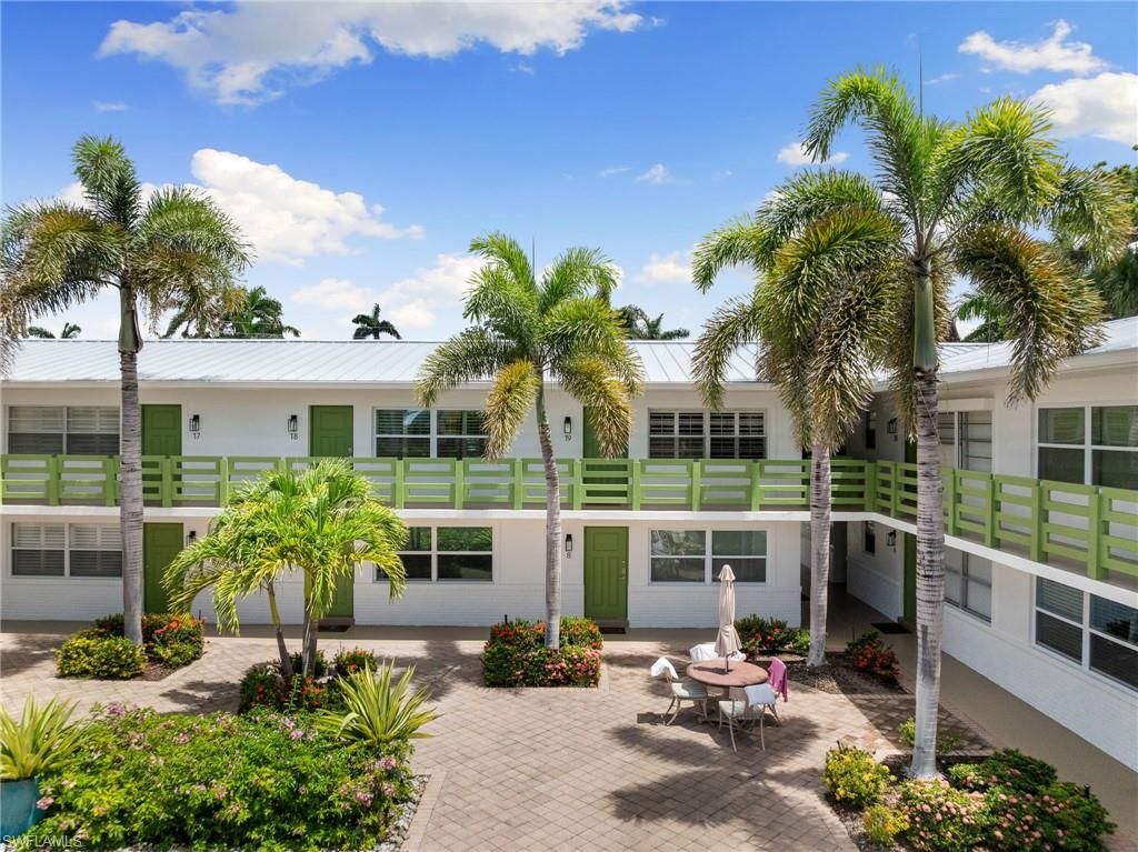 Photo of 975 9th AVE S #19, NAPLES, FL 34102 (MLS # 225068770)