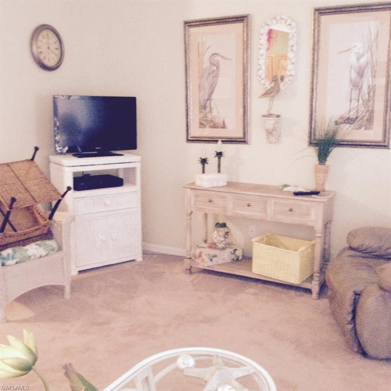 COBBLESTONE ON THE LAKE - Residential