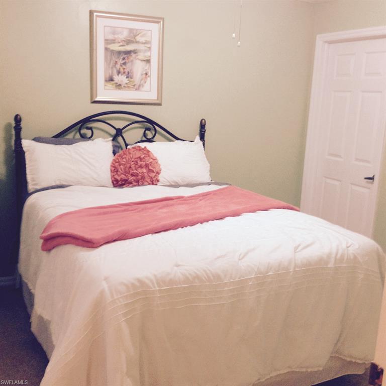 COBBLESTONE ON THE LAKE - Residential