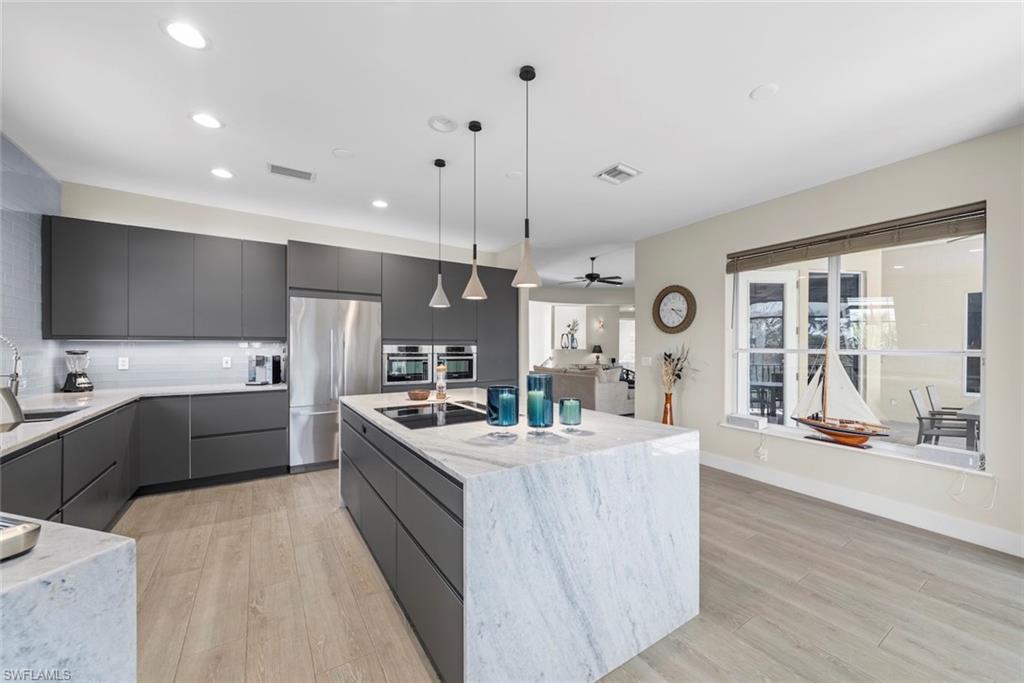 BEACHVIEW COUNTRY CLUB ESTATES - Residential