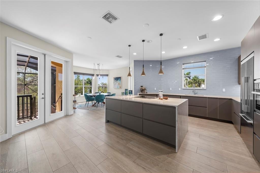 BEACHVIEW COUNTRY CLUB ESTATES - Residential
