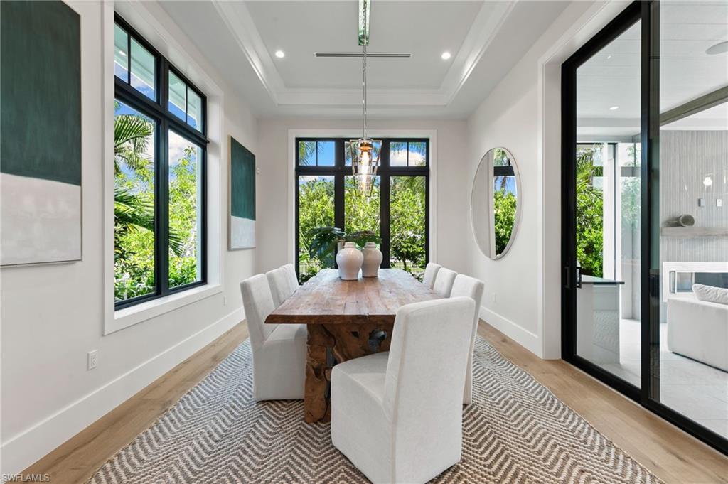 LAKE PARK - Residential