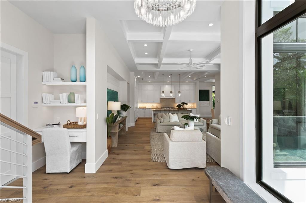 LAKE PARK - Residential