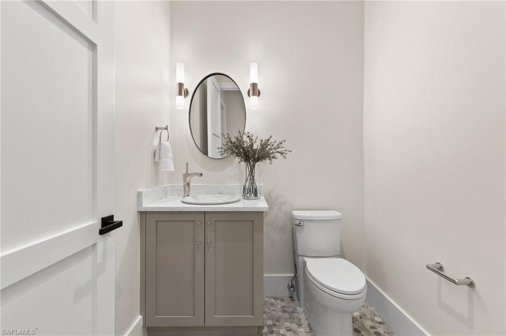 LAKE PARK - Residential