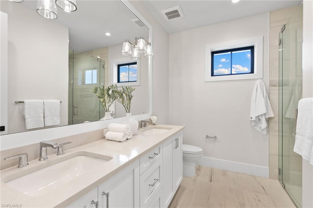 LAKE PARK - Residential