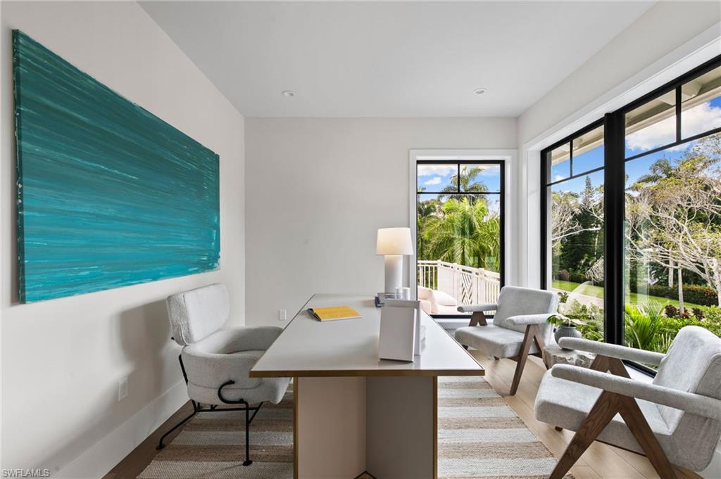 LAKE PARK - Residential