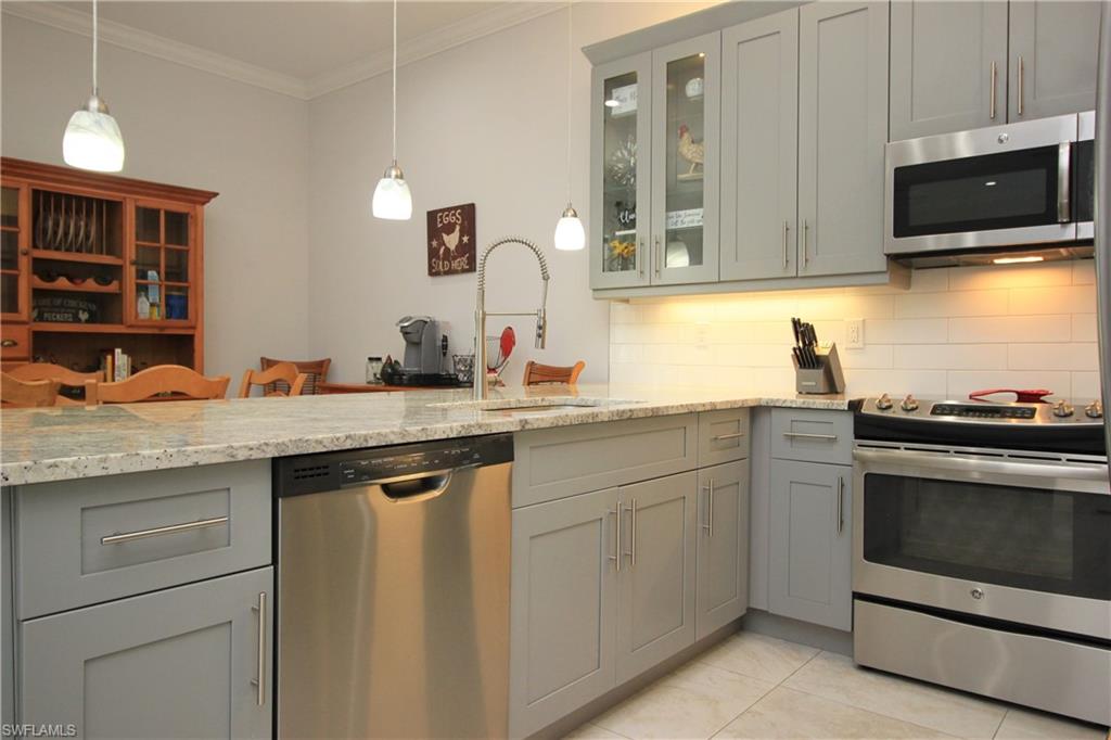 GOLDEN GATE ESTATES - Residential