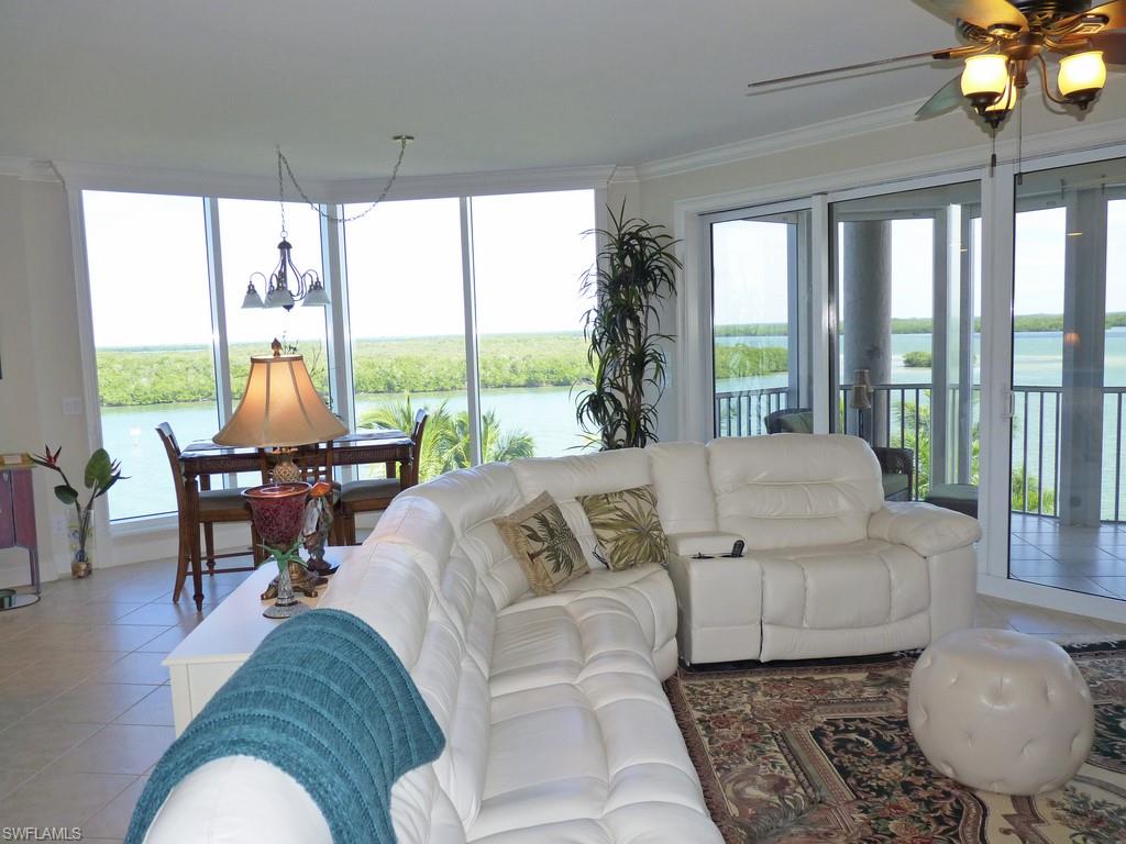 WATERSIDE AT BAY BEACH - Residential