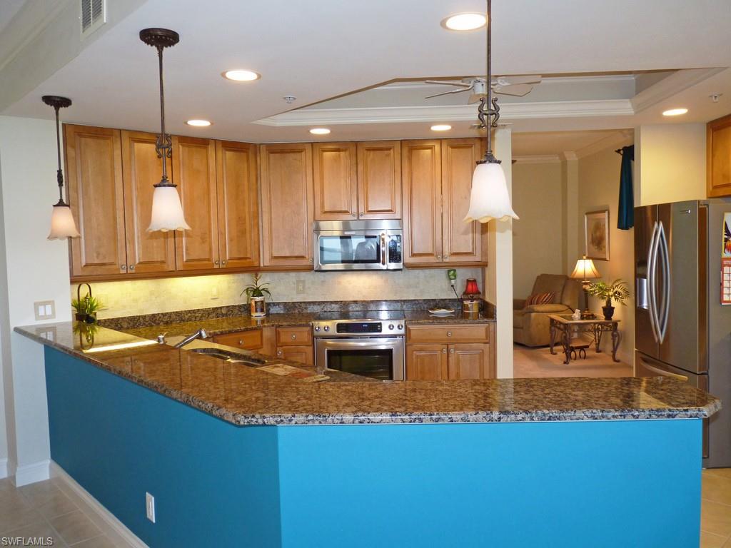 WATERSIDE AT BAY BEACH - Residential