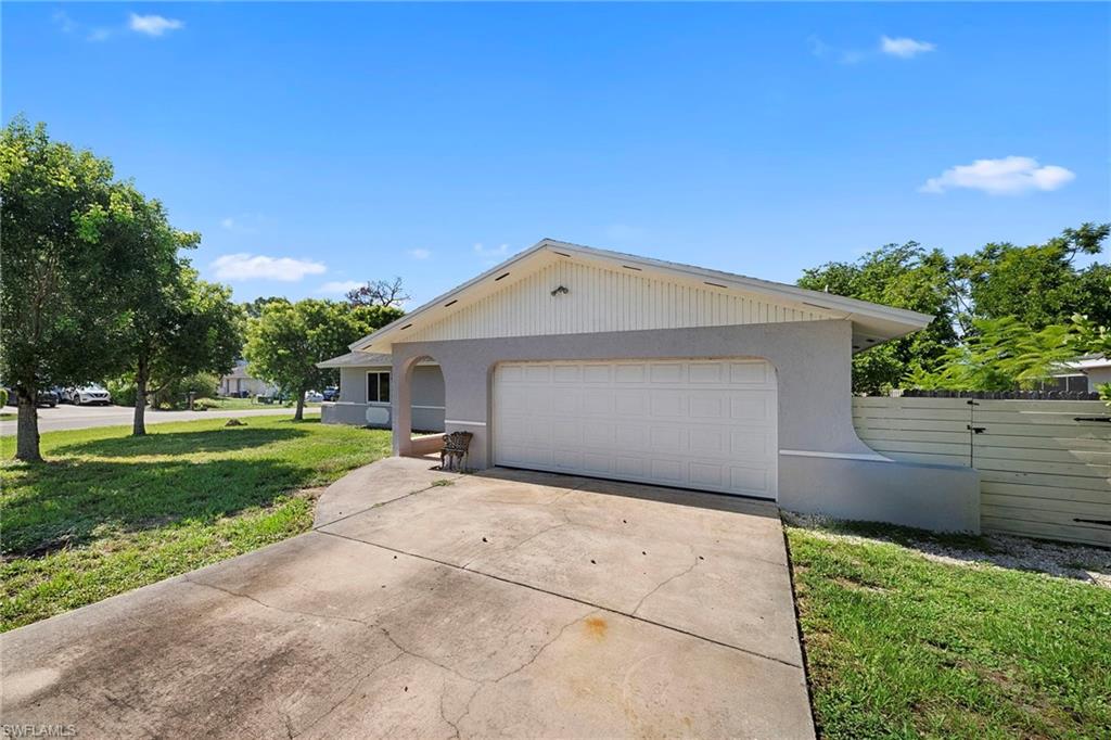7454 Sea Island RD