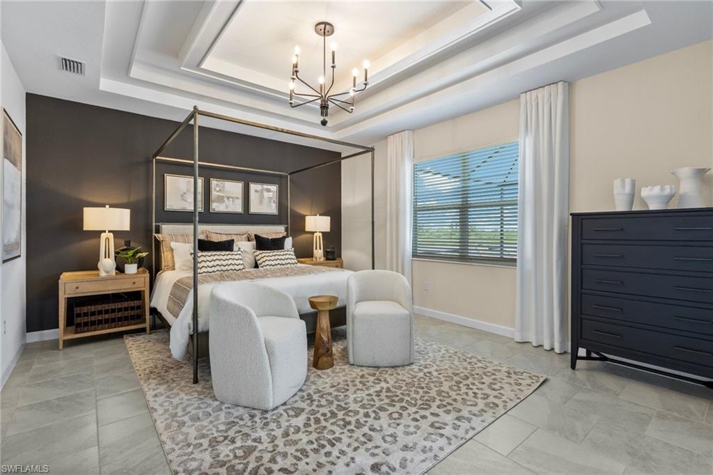 STONEHILL MANOR - Residential