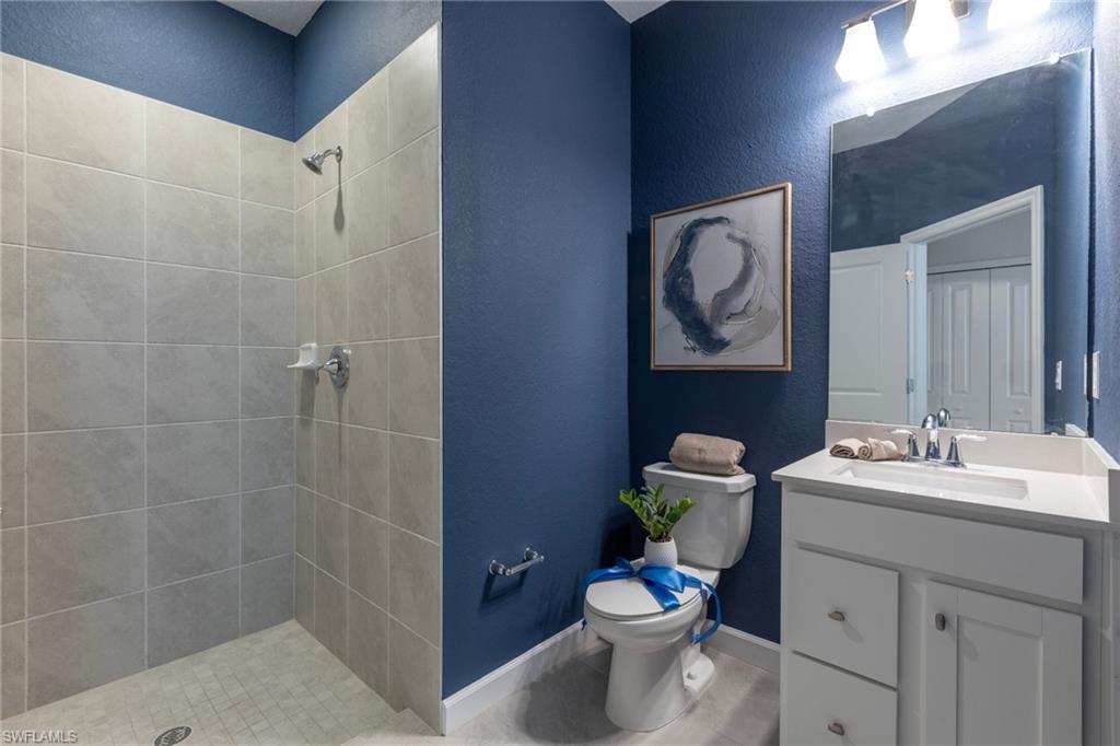 STONEHILL MANOR - Residential