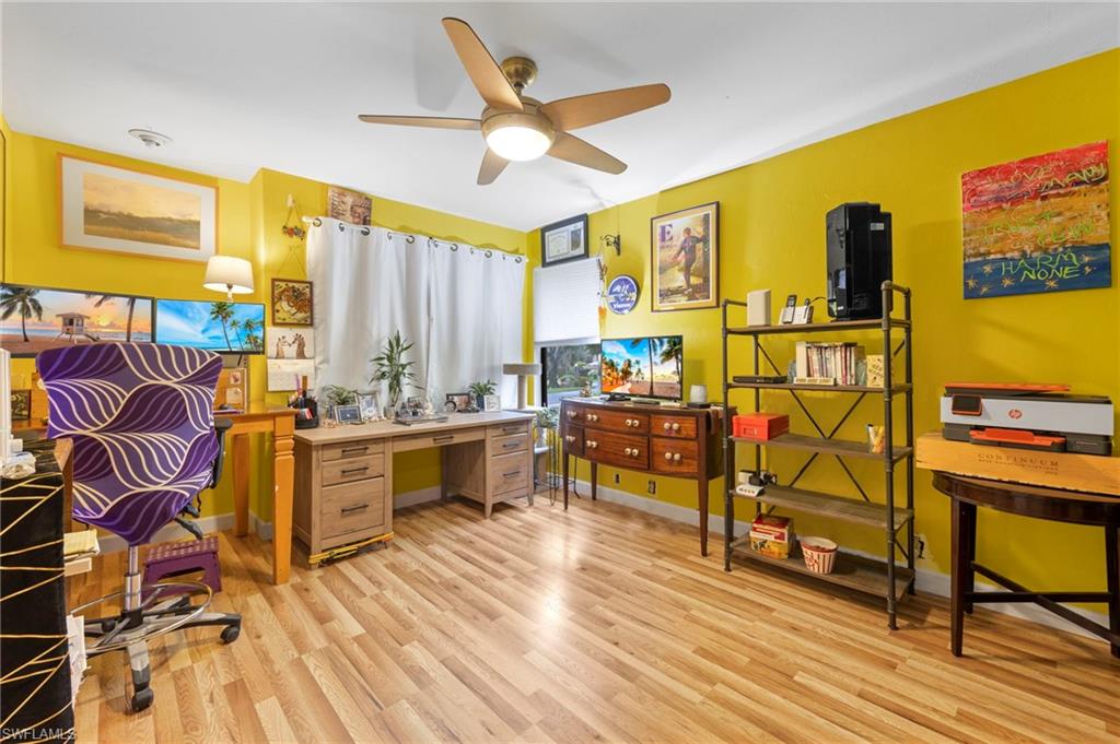 ISLAND PARK VILLAGE - Residential